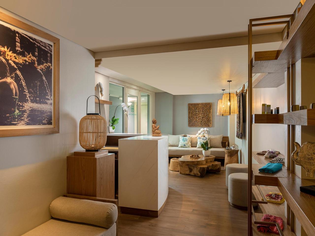 Anantara Vacation Club Legian Aparthotel Exterior photo